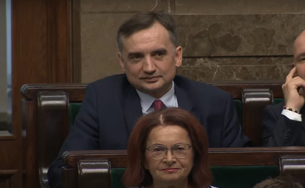Doprowadzenie Zbigniewa Ziobry na przesłuchanie. Sejm zdecydował Doprowadzenie Zbigniewa Ziobry na przesłuchanie. Sejm zdecydował
