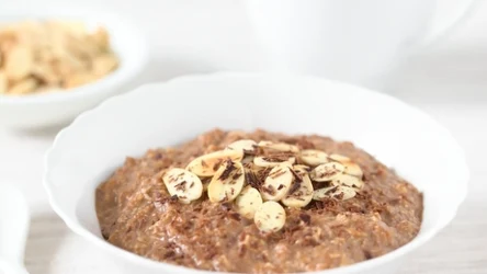 Ta mniej znana kasza sprawdzi się zarówno na śniadanie, jak i do dań obiadowych.