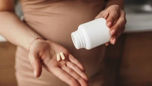 Hit w terapii anty-aging. Czy warto suplementować hormon młodości?