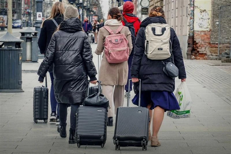 Łódź się wyludnia. Według GUS, zanotowała ona największy liczbowy spadek mieszkańców w okresie od 1 stycznia 2024 do 1 stycznia 2025 spośród polskich miast na prawach powiatu Łódź się wyludnia. Według GUS, zanotowała ona największy liczbowy spadek mieszkańców w okresie od 1 stycznia 2024 do 1 stycznia 2025 spośród polskich miast na prawach powiatu