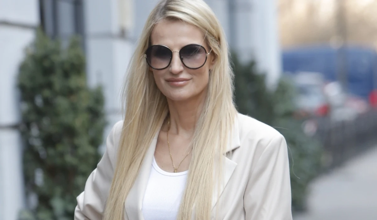 Dominika Tajner Dominika Tajner