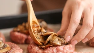 Takie kotlety mielone to coś więcej niż klasyka - spróbuj raz, a nie pożałujesz