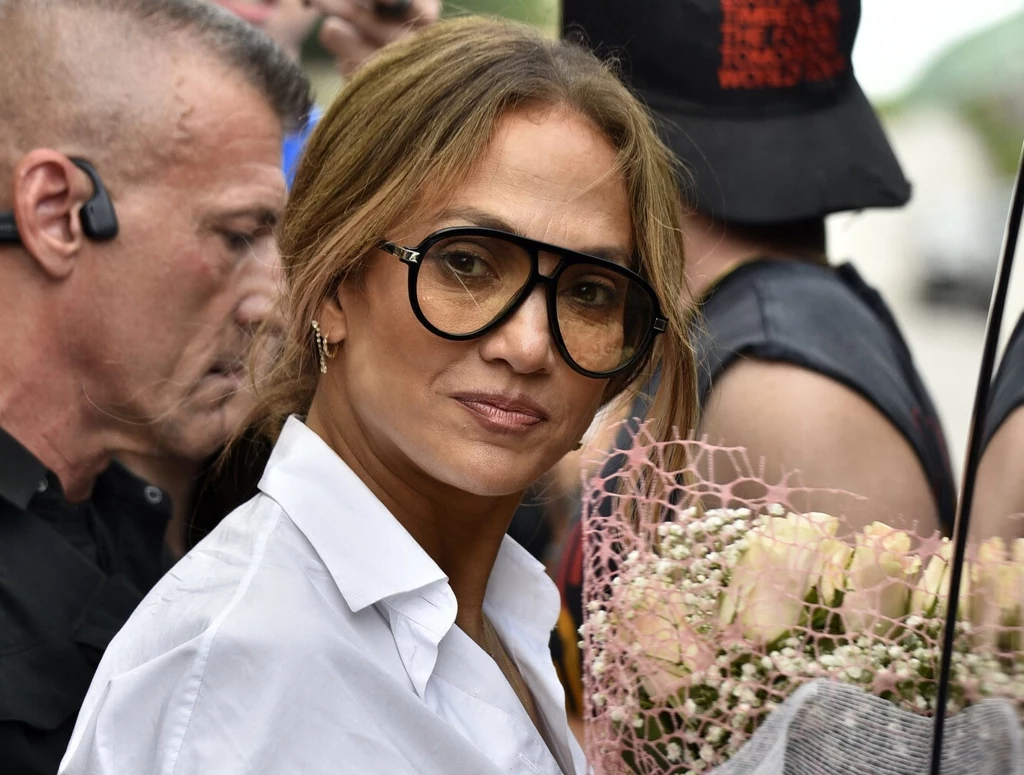 Jennifer Lopez 25 lipca wystąpiła w Polsce. Koncert zapadł jej w pamięć, ponieważ na Instagramie wraca do chwil spędzonych w naszym kraju Jennifer Lopez 25 lipca wystąpiła w Polsce. Koncert zapadł jej w pamięć, ponieważ na Instagramie wraca do chwil spędzonych w naszym kraju
