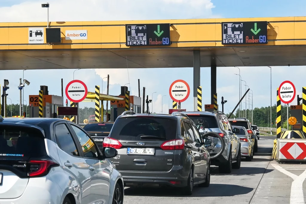Złodzieje polują na turystów. Stosują metodę "na bramkę" Złodzieje polują na turystów. Stosują metodę "na bramkę"