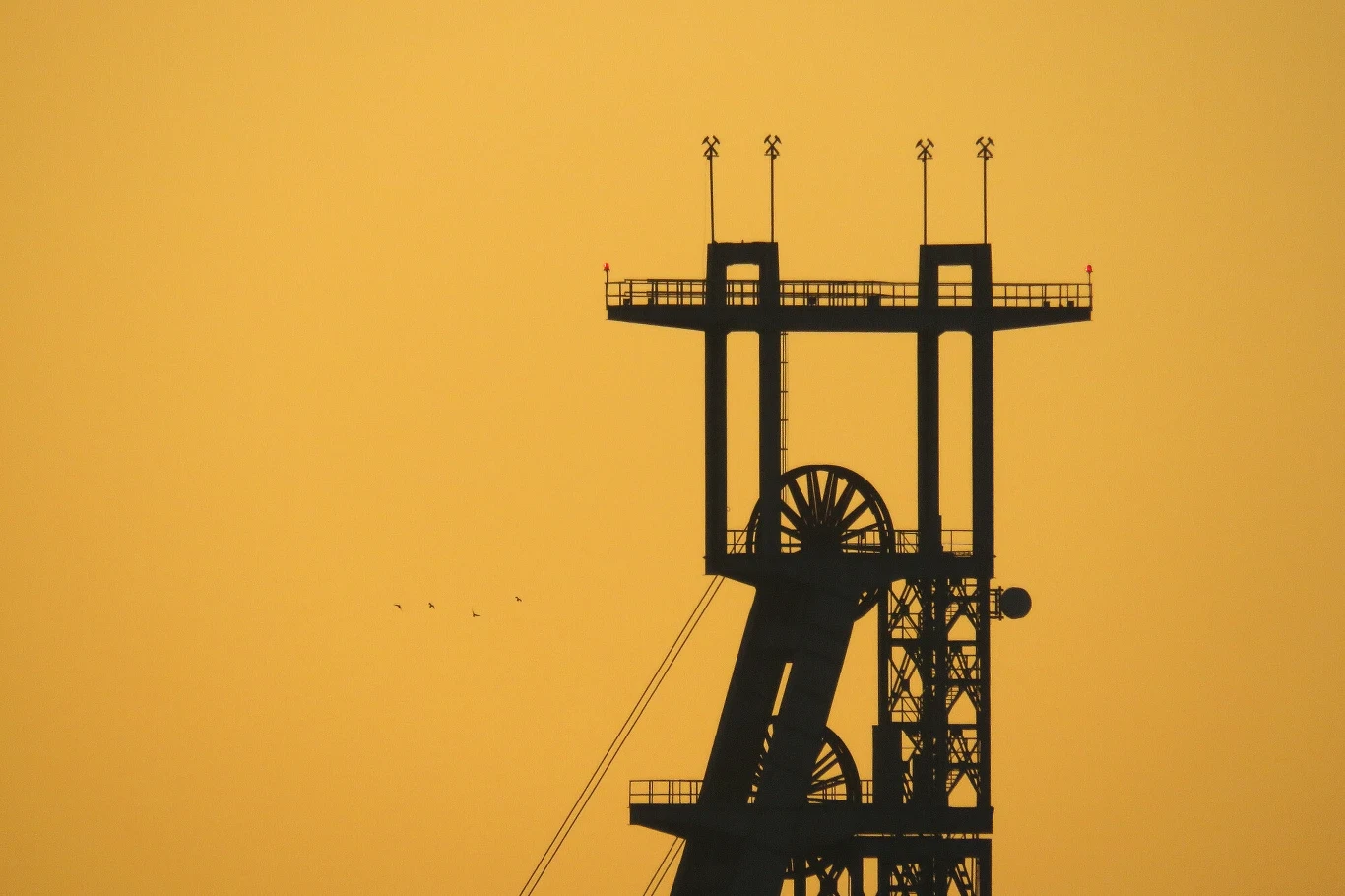 Zachód słońca widziany z hałdy w Katowicach Murckach