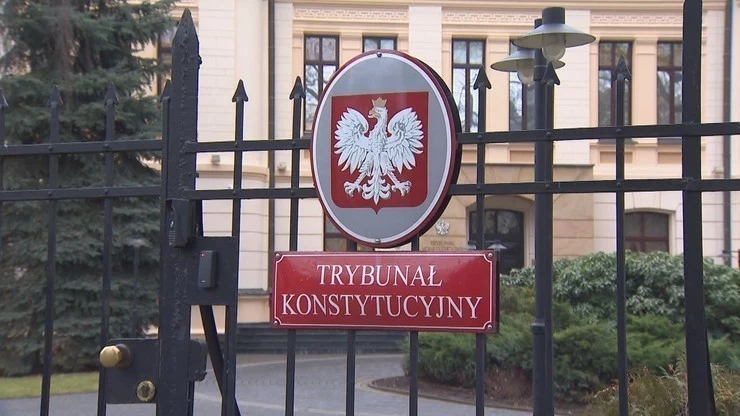 Trybunał Konstytucyjny Trybunał Konstytucyjny