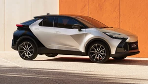 Popularna Toyota 28 tys. zł taniej. Nowy napęd hitem w Polsce