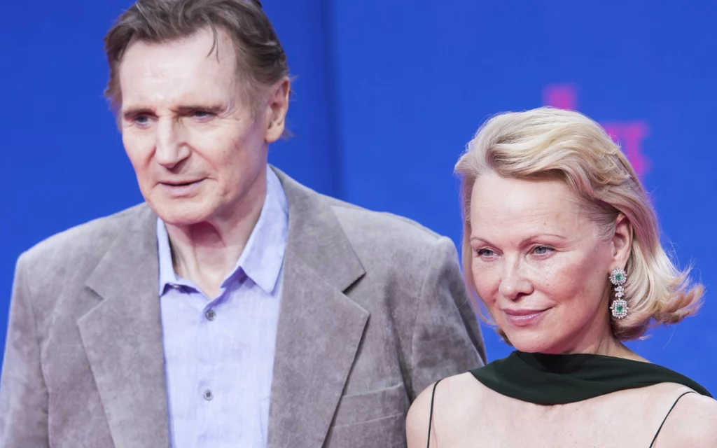 Liam Neeson i Pamela Anderson są parą 