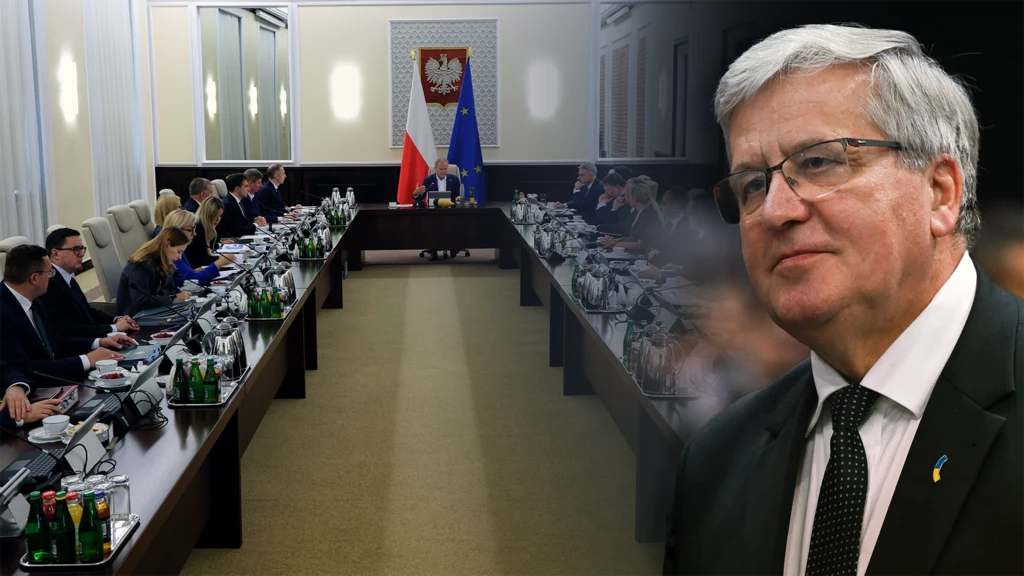 Bronisław Komorowski (fot. AFP/Artur Widak), rząd Donalda Tuska (fot. PAP/Paweł Supernak), kolaż: Aleksandra Włodarczyk Bronisław Komorowski (fot. AFP/Artur Widak), rząd Donalda Tuska (fot. PAP/Paweł Supernak), kolaż: Aleksandra Włodarczyk