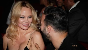 Związek z 19 lat młodszym ją zdruzgotał. Oto nowy partner Pameli Anderson