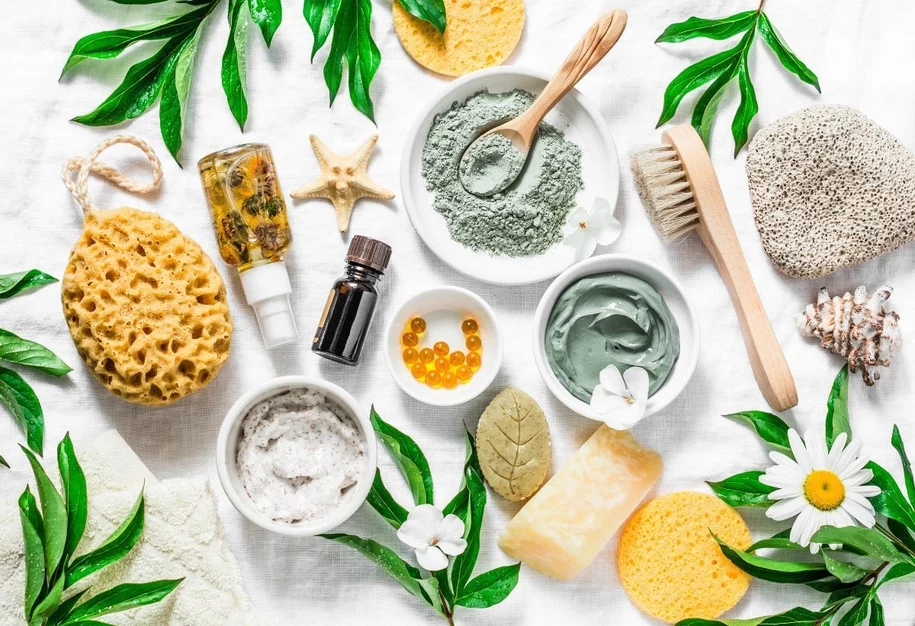 naturalne kosmetyki fot. Adobe stock