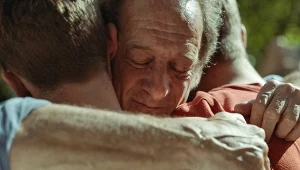 Vincent Lindon w scenie z filmu "Moi synowie"