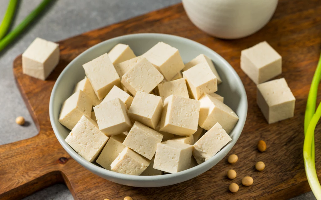 Warto włączyć tofu do diety, zwłaszcza po 50.