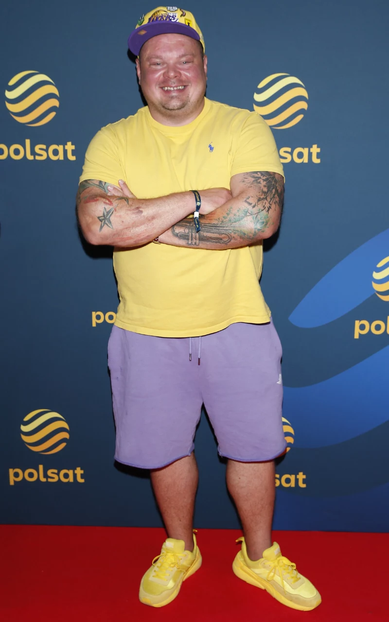 Jurek Sobieniak, kucharz "halo tu polsat", w swoim stylu - na luzie i z chumorem