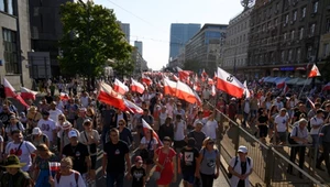 Pytanie o sens Powstania Warszawskiego. Zmienia się postawa Polaków