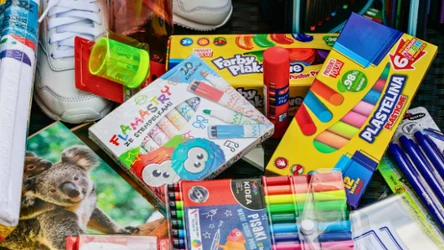 ZUS wypłaca świadczenia 300 plus! Do kiedy złożyć wniosek? 