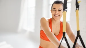 Lepszy niż siłownia, dobry dla początkujących i zaawansowanych. Trening RTX angażuje wszystkie mięśnie