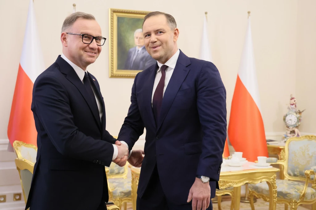 W "Politycznym WF-ie" Piotr Witwicki i Marcin Fijołek analizują, co Andrzej Duda napisał w autobiografii i czy zawarł tam przestrogi dla Karola Nawrockiego W "Politycznym WF-ie" Piotr Witwicki i Marcin Fijołek analizują, co Andrzej Duda napisał w autobiografii i czy zawarł tam przestrogi dla Karola Nawrockiego