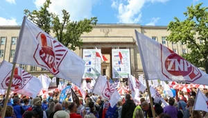 Nauczyciele kontra resort edukacji. Awantura o prawie 400 mln zł