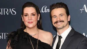 Melanie Lynskey i Jason Ritter