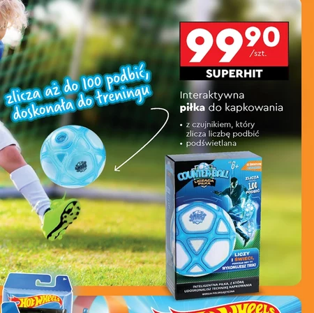 Piłka O...