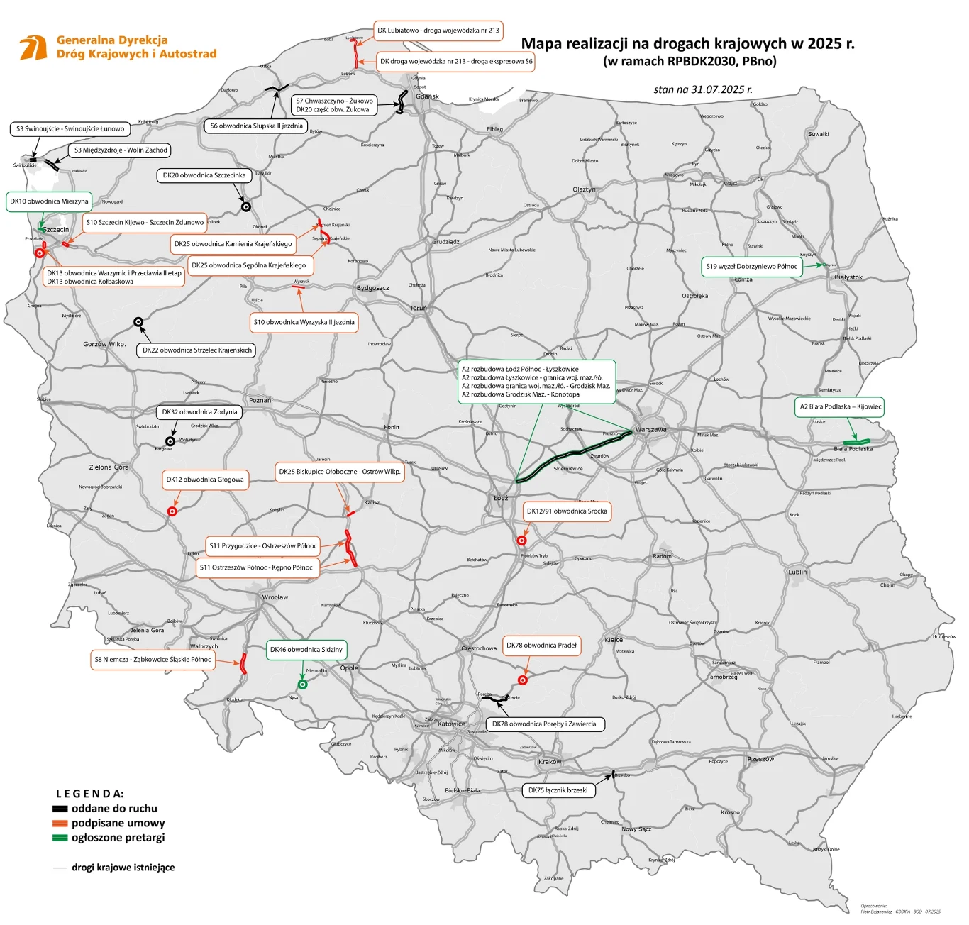 Mapa Polski z zaznaczonymi trasami dróg krajowych przewidzianych do realizacji w 2025 roku, oznaczonymi różnymi kolorami w zależności od etapu realizacji; widoczne lokalizacje podpisane nazwami planowanych inwestycji drogowych.