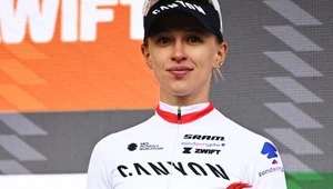 Niewiadoma-Phinney na podium kobiecego Tour de France. Tyle zarobiła