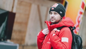 Pomaga odbudowywać polskie skoki, Kamil Stoch znowu liderem kadry