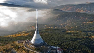 Czesi kochają ten futurystyczny zabytek. Zostanie sprzedany za miliony