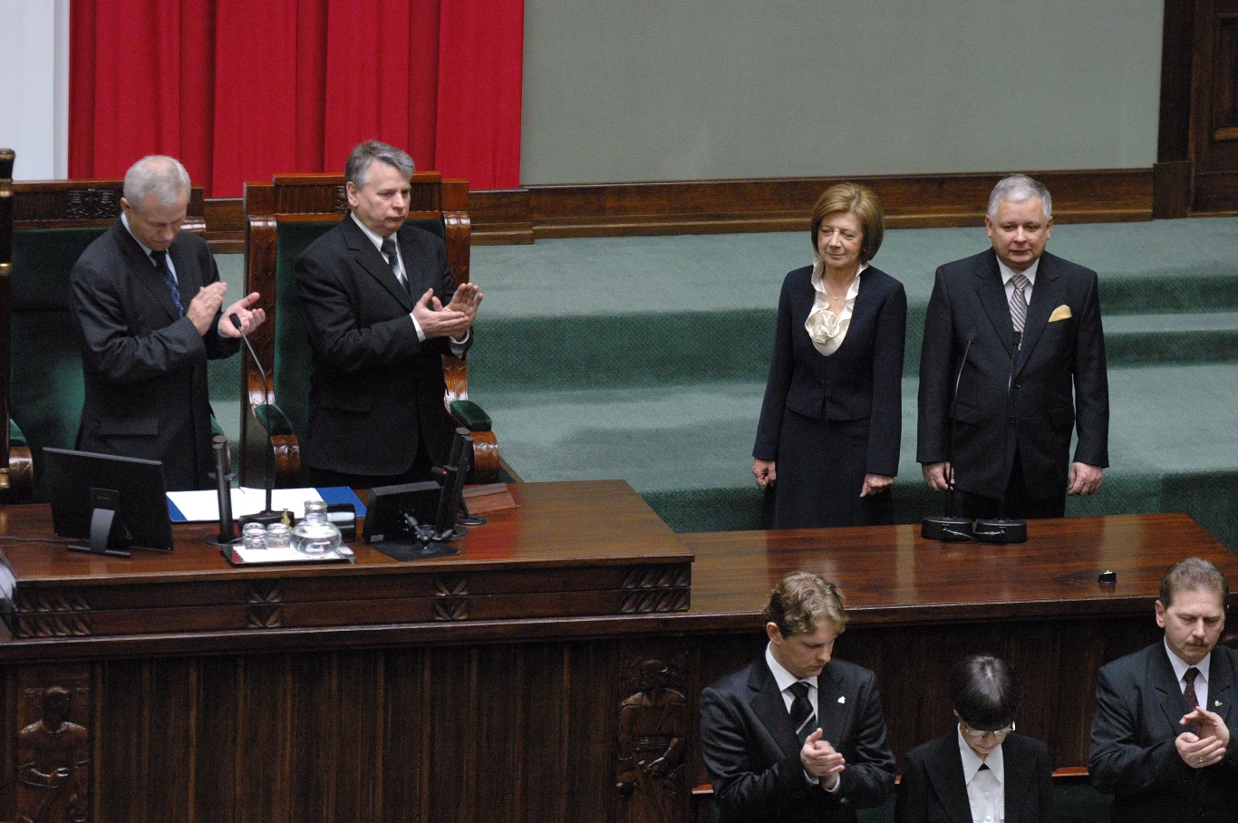 Lech i Maria Kaczyńscy na zaprzysiężeniu przed Zgromadzeniem Narodowym Lech i Maria Kaczyńscy na zaprzysiężeniu przed Zgromadzeniem Narodowym