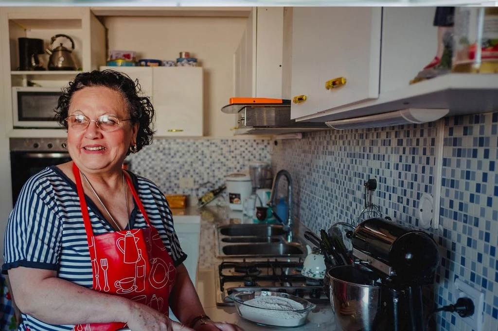 Po zakupach wystarczy poświęcić kilka chwil na uszykowaniu tych kilku kluczowych produktów, by gotowanie w tygodniu szło szybko i sprawnie