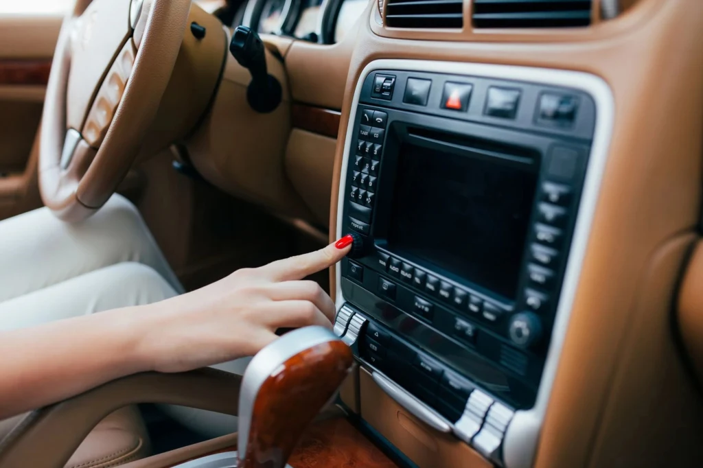 Radio samochodowe podlega obowiązkowi płacenia abonamentu RTV.