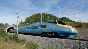 Pociągi po raz pierwszy pojadą tam 200 km/h. Po chwili zwolnią