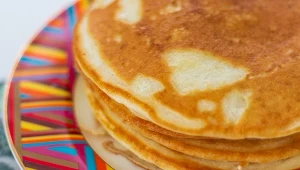 Te naleśniki robię bez mleka. Dzięki jednemu składnikowi wychodzą puszyste jak obłoczki