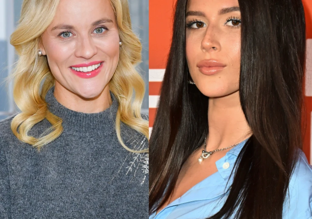 Anna Senkara, Roksana Węgiel