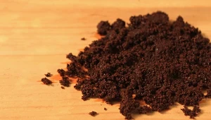 Zamiast wyrzucać zanieś do kuchni. Niby zwykły odpad, a bardzo przydatny 