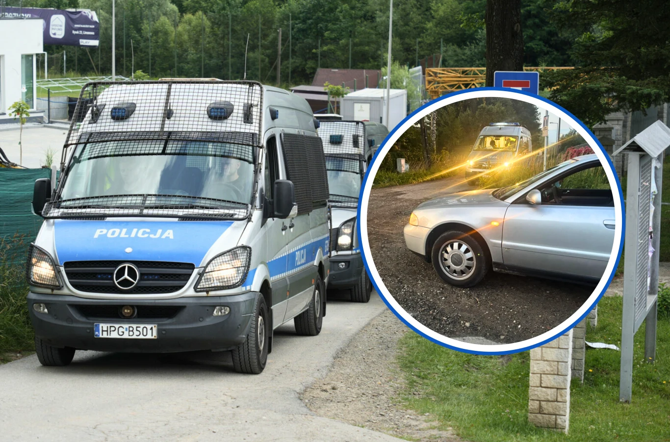 35-latek z podwarszawskiej Starej Iwicznej znalazł się na celowniku policji. Policyjny radiowóz Mercedes Sprinter wyjeżdża z terenu ośrodka, w tle widoczna roślinność i zabudowania, po prawej stronie w okręgu fragment srebrnego samochodu osobowego zaparkowanego na nieutwardzonej drodze.