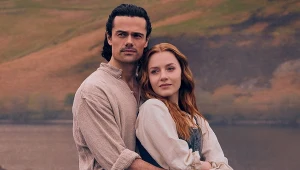 "Outlander: krew z krwi": Jamie Roy (Brian), Harriet Slater (Ellen)