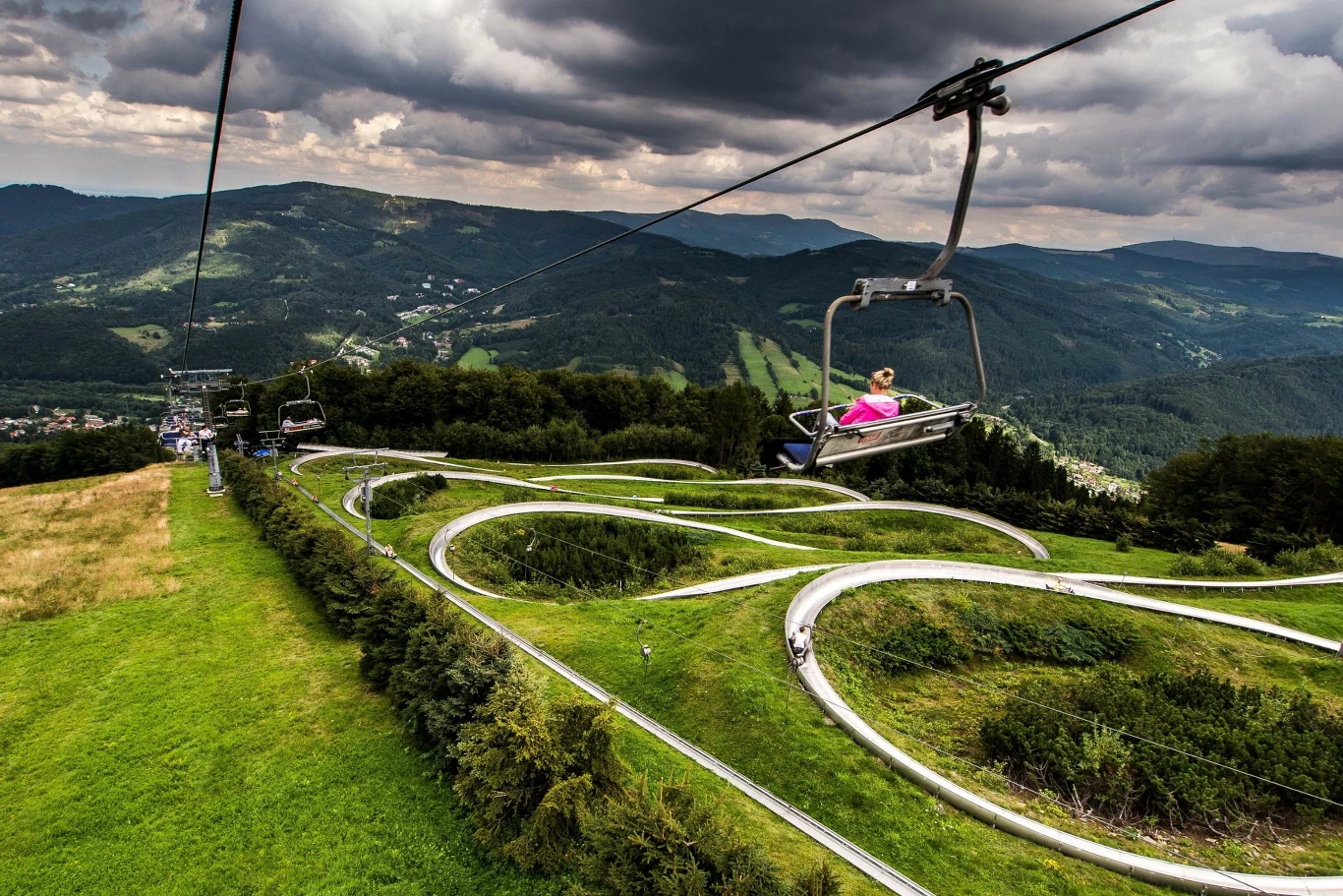 Jedną z atrakcji Ustronia jest kolej linowa na Czantorię. 