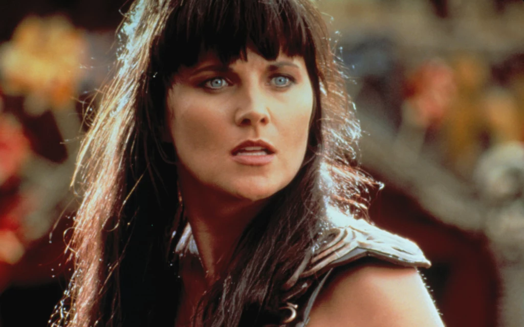 Lucy Lawless jako Xena