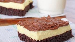 Ciasto Biedaczek składa się z 3 warstw 