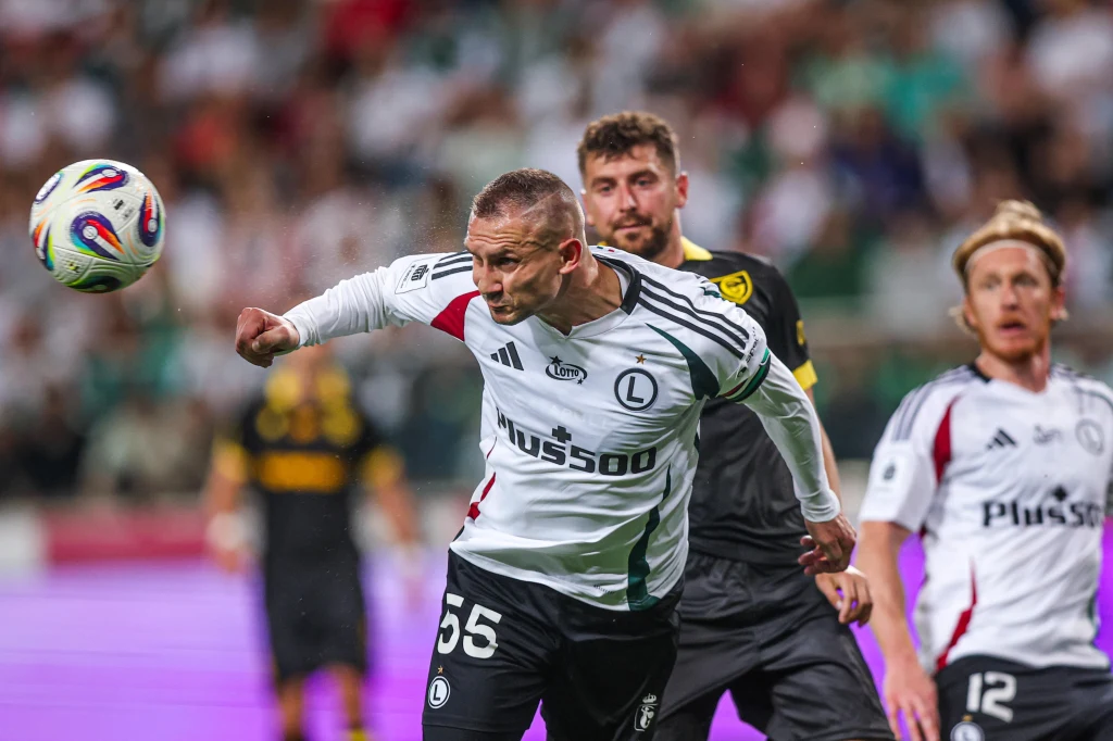 Artur Jędrzejczyk z historycznym wyczynem. Mówią o nim wszyscy - Sport w INTERIA.PL