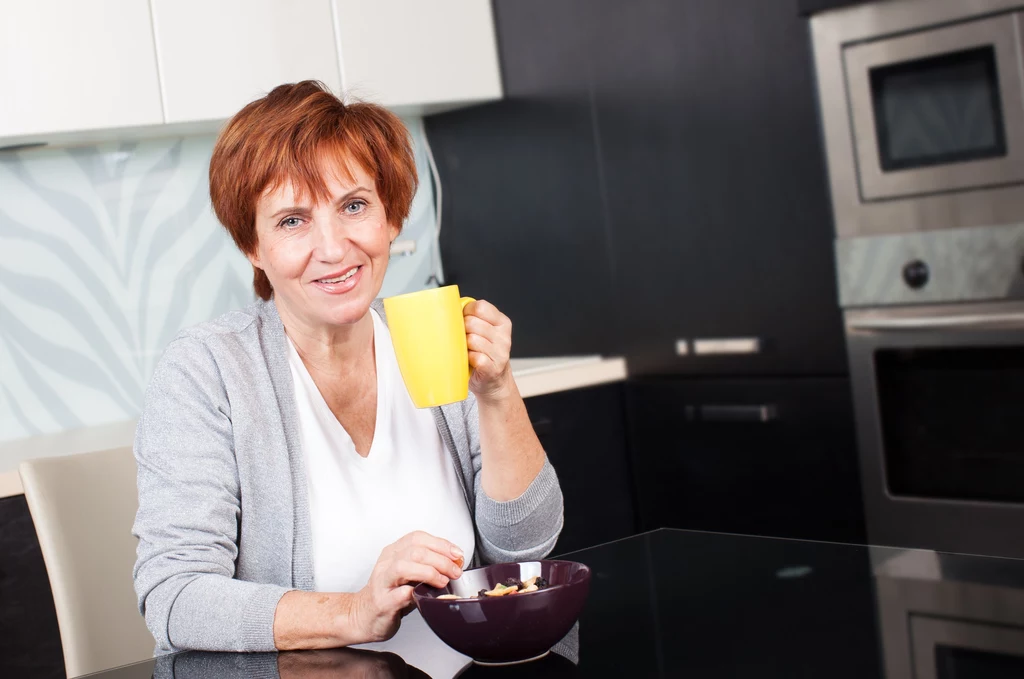 Przy nadciśnieniu dieta odgrywa kluczową rolę. Pomocny może być zwłaszcza sok z mniej popularnego warzywa Przy nadciśnieniu dieta odgrywa kluczową rolę. Pomocny może być zwłaszcza sok z mniej popularnego warzywa