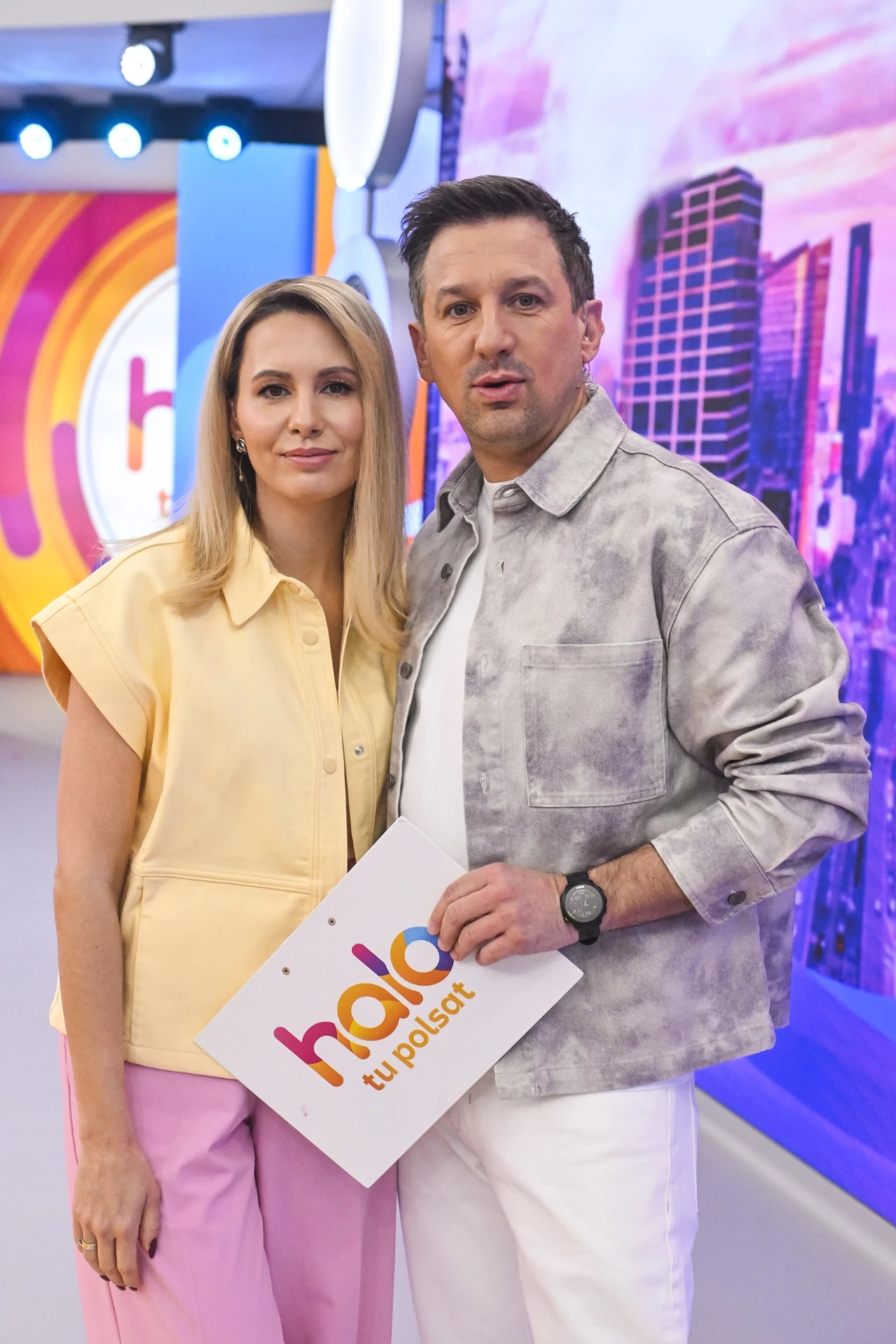 Agnieszka Hyży i Maciej Rock na planie "halo tu polsat"