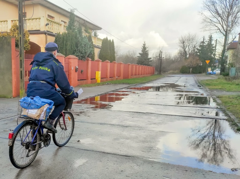 Wielu emerytów dostaje swoje świadczenie do rąk własnych Wielu emerytów dostaje swoje świadczenie do rąk własnych