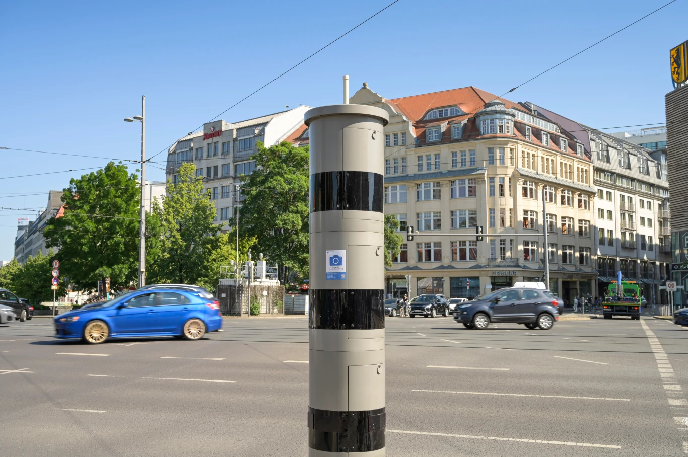 Fotorada Sign Zaskakujący wynalazek. Nowy fotoradar, który nie potrzebuje prądu ...