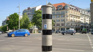 Nowy fotoradar postrachem kierowców. Do działania nie potrzebuje prądu