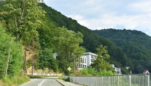 Malownicze uzdrowisko w Dolinie Popradu. Przyciąga turystów od 180 lat 