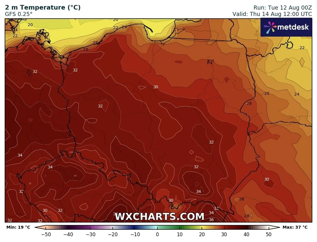 Mapa pogodowa Europy Środkowej prezentująca prognozę temperatury powietrza na poziomie 2 metrów nad ziemią z wyraźnie zaznaczonymi upałami na terenie Polski, Niemiec i krajów sąsiednich, z temperaturami lokalnie sięgającymi 37°C.