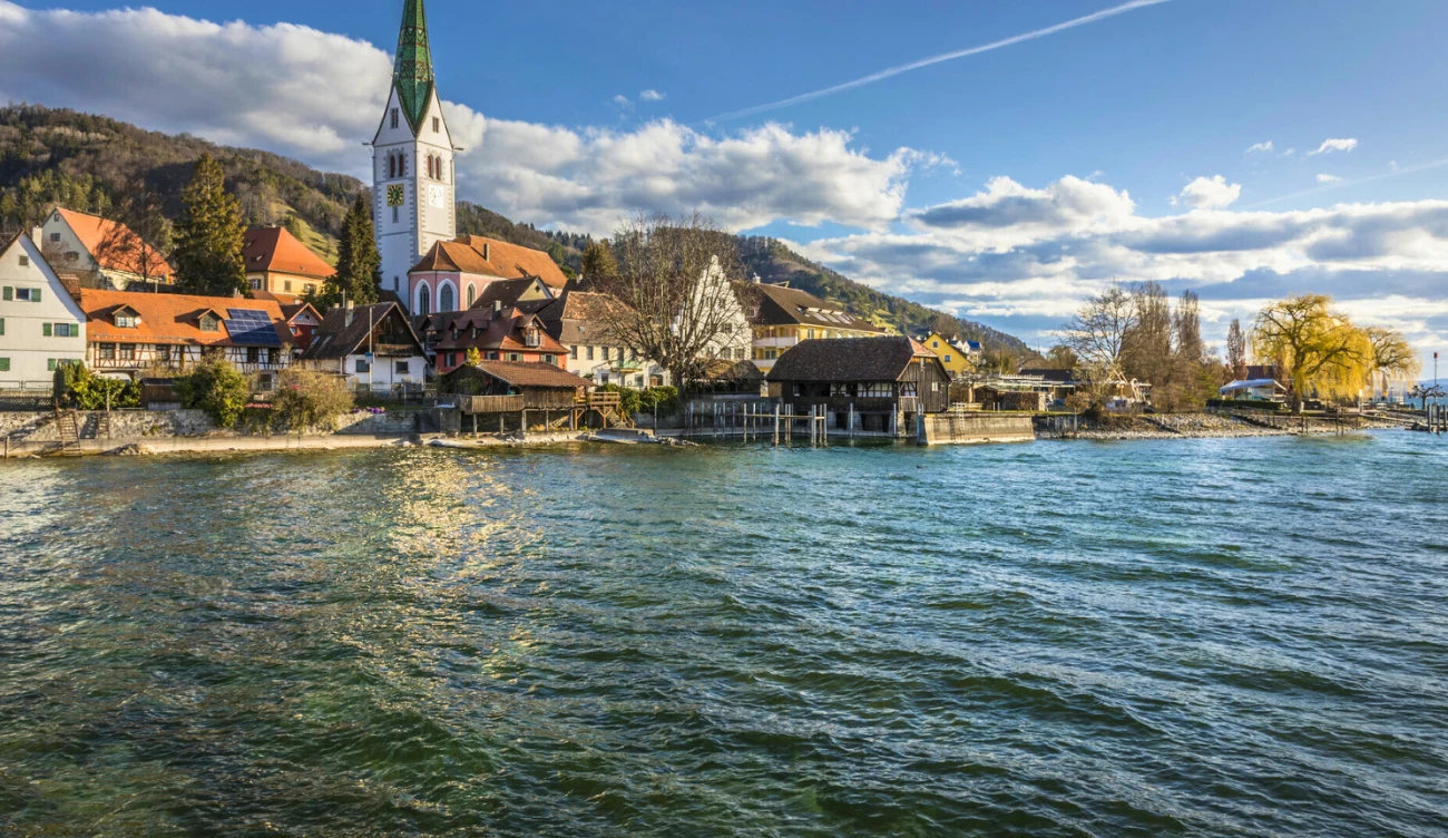Jezioro Bodeńskie jest niezwykle tajemnicze dla archeologów Jezioro Bodeńskie jest niezwykle tajemnicze dla archeologów